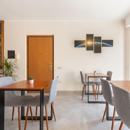Galaxy Room Sardinia กาญารี ภายนอก รูปภาพ